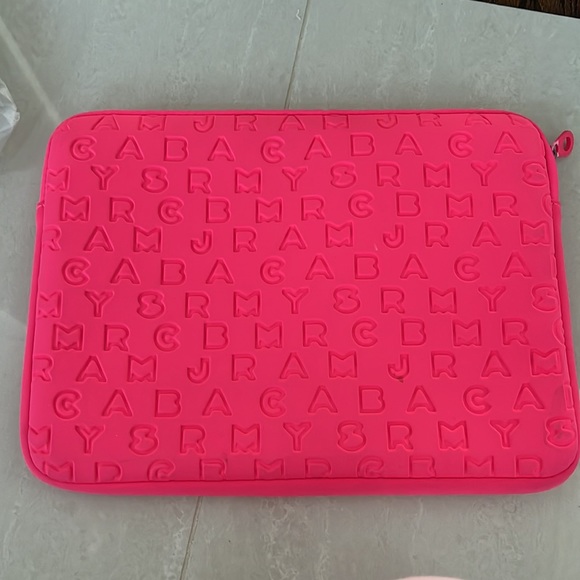 Marc Jacob Laptop/ Tablet Sleeve - Picture 3 of 5